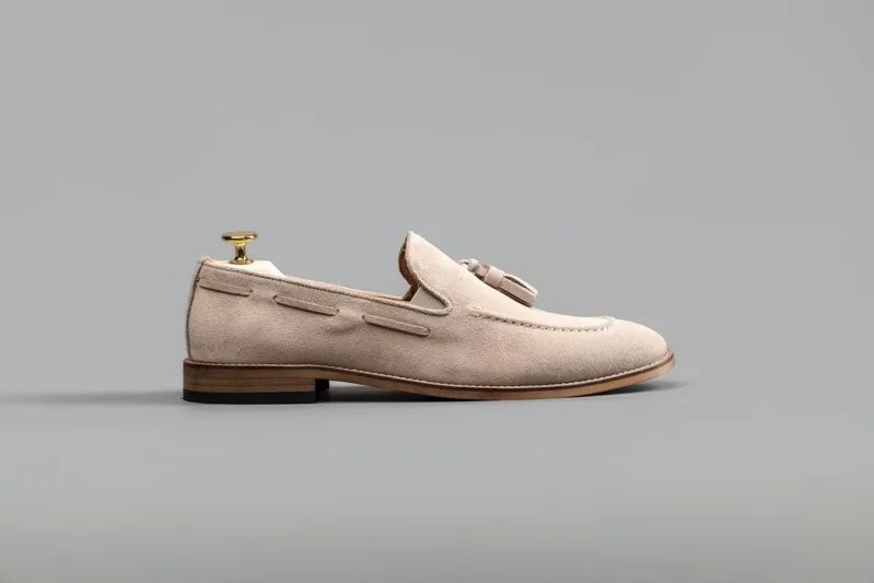 Chaussures moccasin daim beige — détail 2