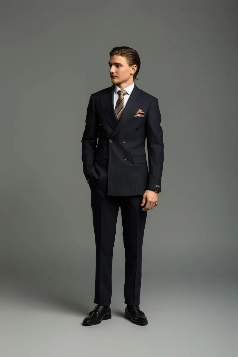 Costume Croisé rayé bleu foncé — détail 2